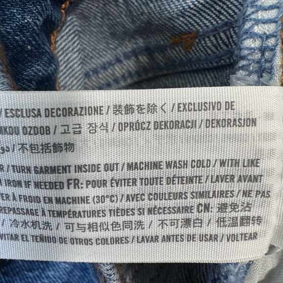 Abercrombie & Fitch Women's 90s Straight Ultra High Rise Leg Blue Jeans - Picture 10 of 14